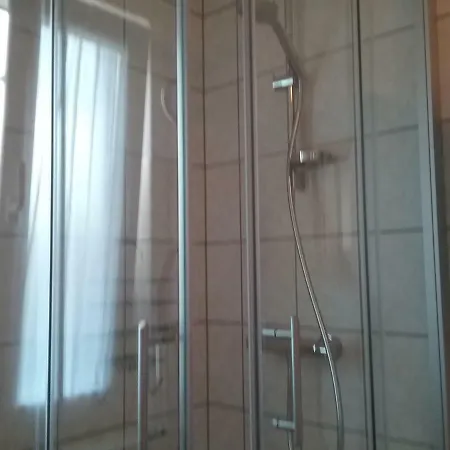 アパート Haus Granitz ゼリン